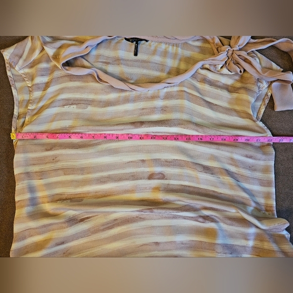 Daisy Fuentes Short Sleeve Round Neck Flowy Top Size XL - Picture 10 of 12